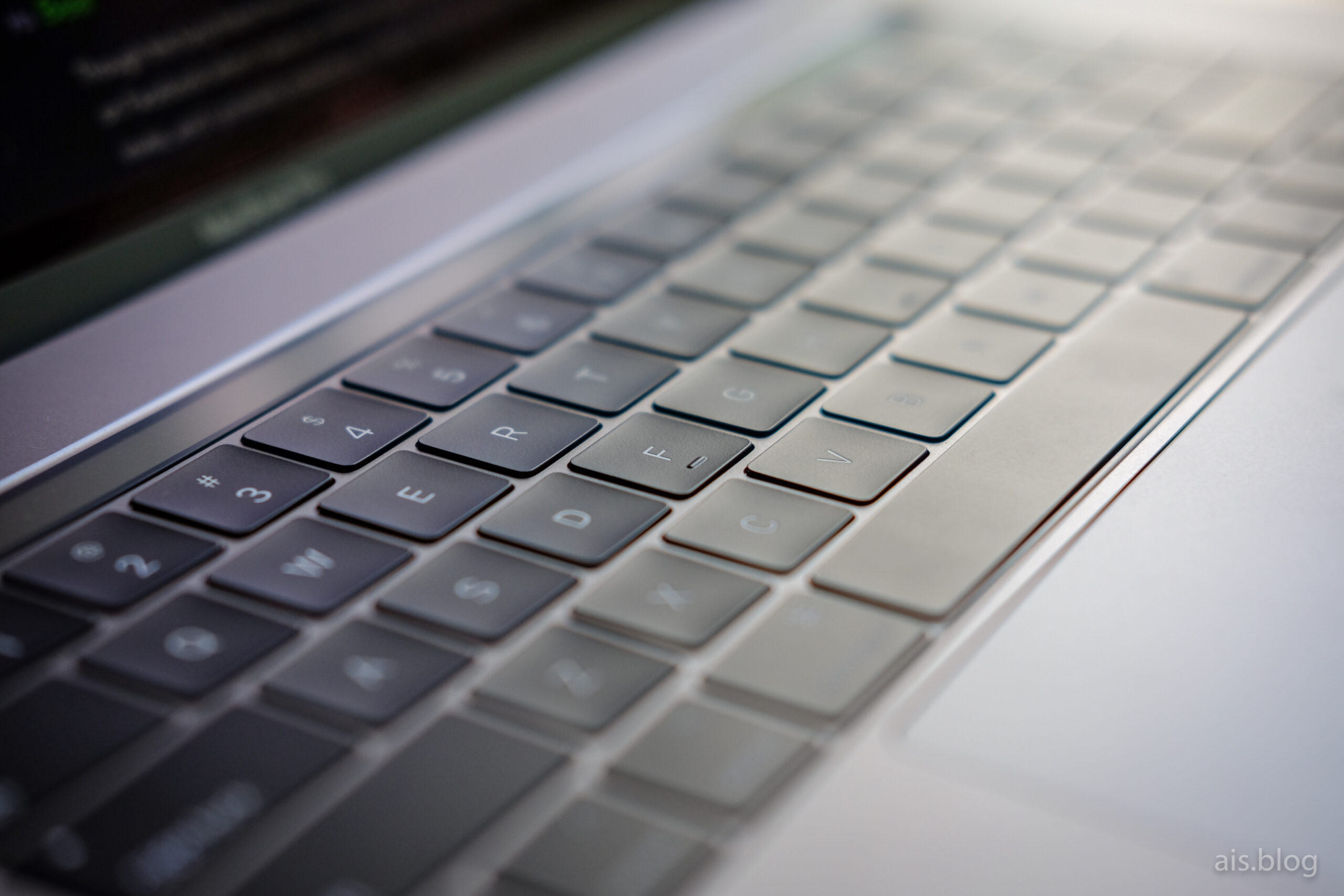 macbook pro keyboard
