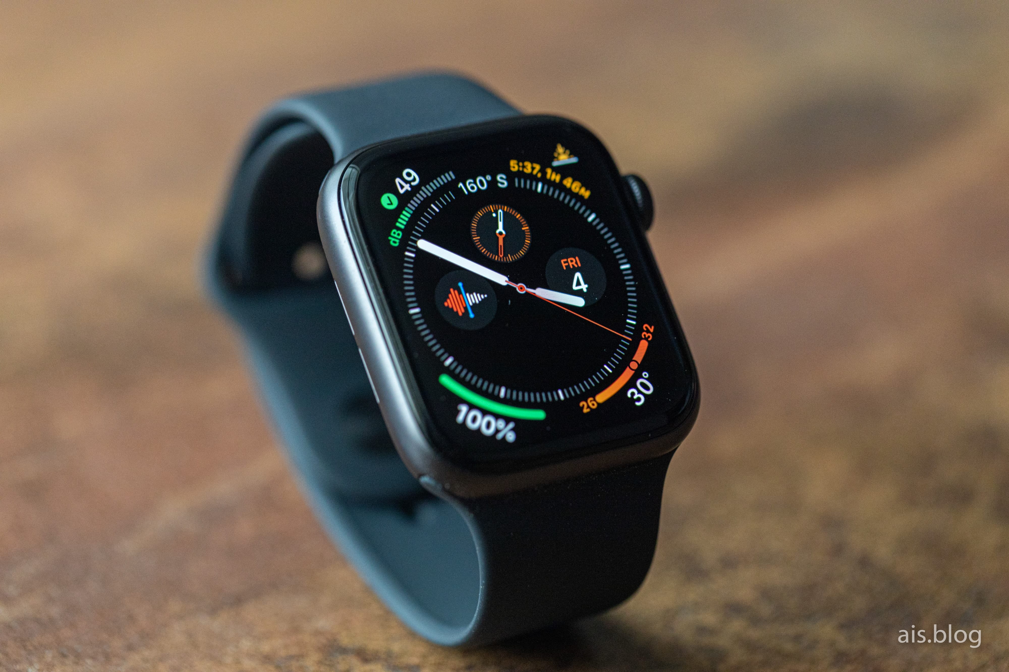 Apple watch series 5 space grey