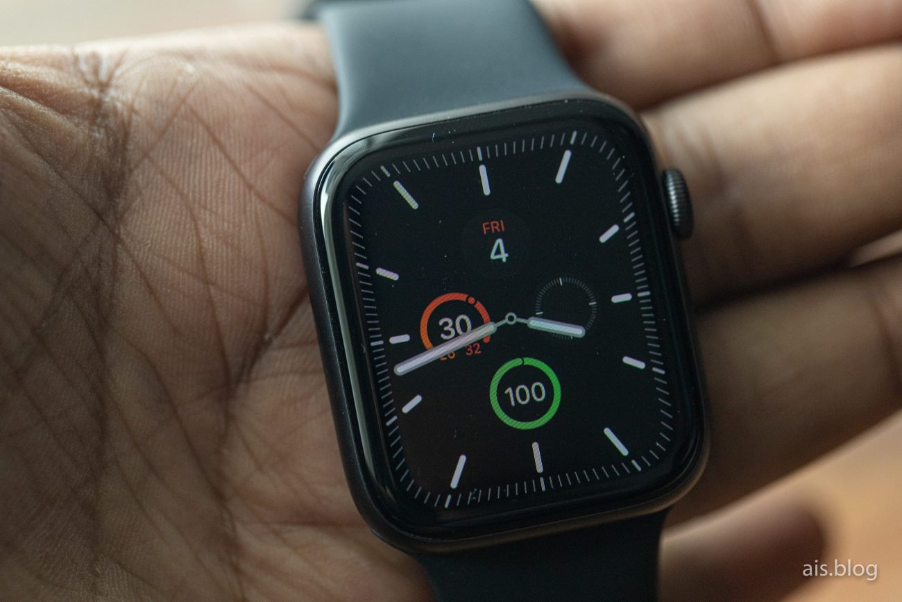 Apple watch series 5 space grey